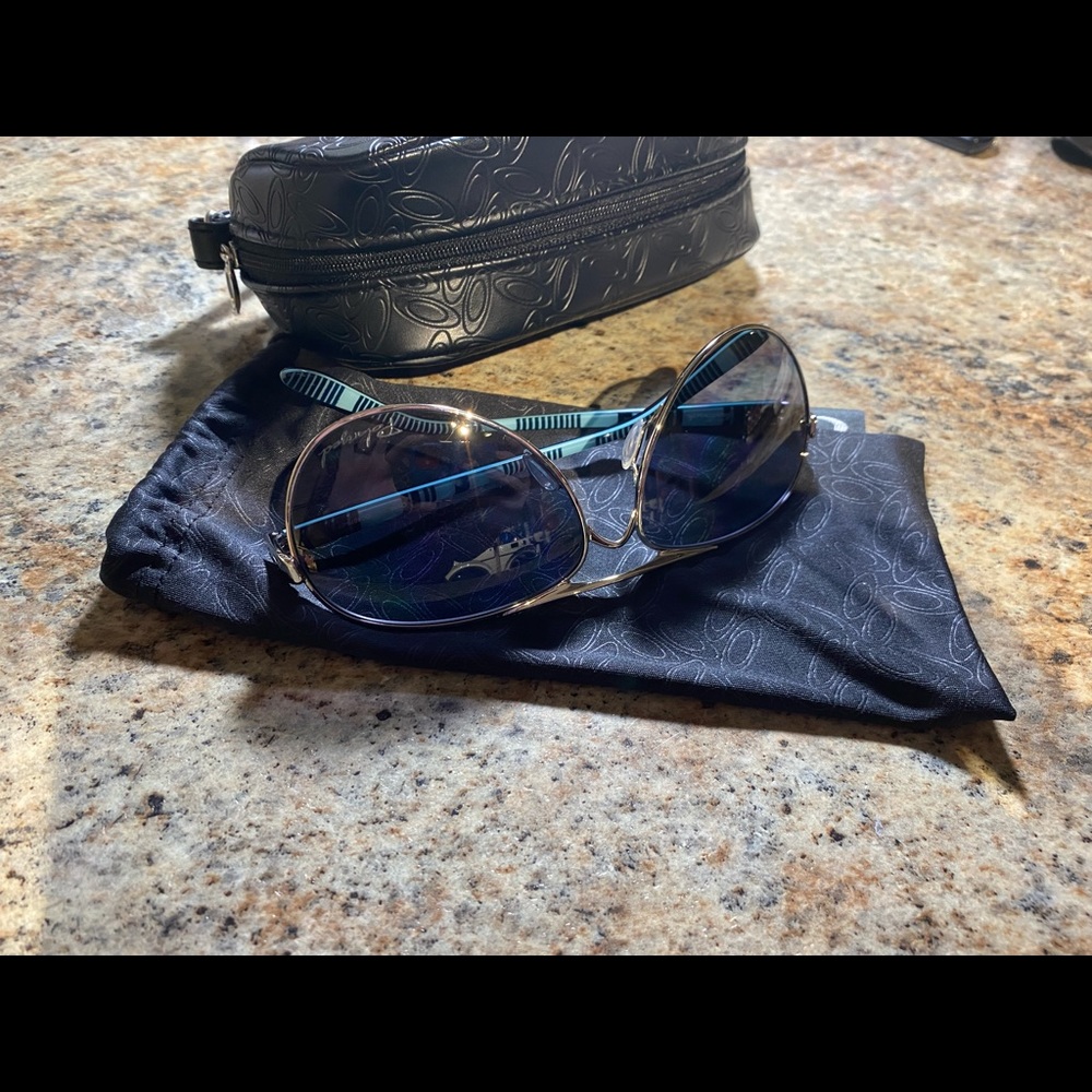 Women’s Oakley Feedback Polarized Sunglasses